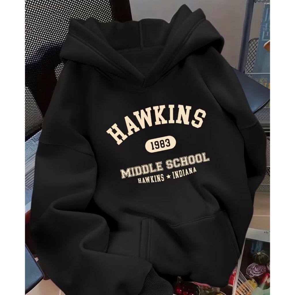 Moletom Unissex Canguru Hawkins 1983 Middle Modelo Estilo Americano Confortável